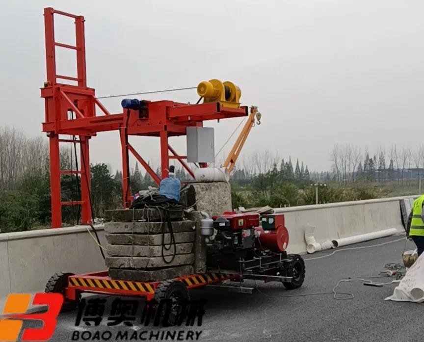 高速(su)橋梁排水(shuǐ)管安裝及(jí)橋底檢修(xiū)平台