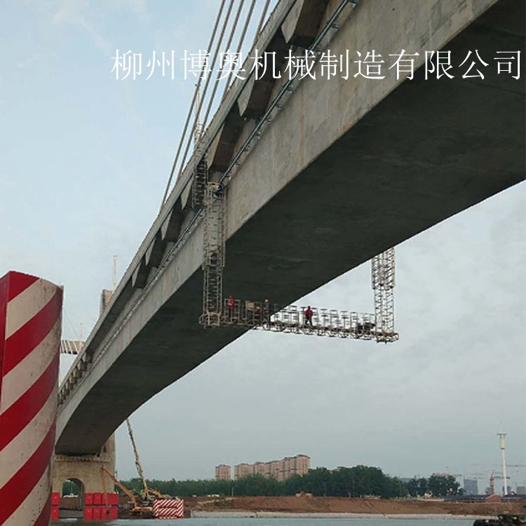 高鐵(tiě)橋檢查(cha)小車