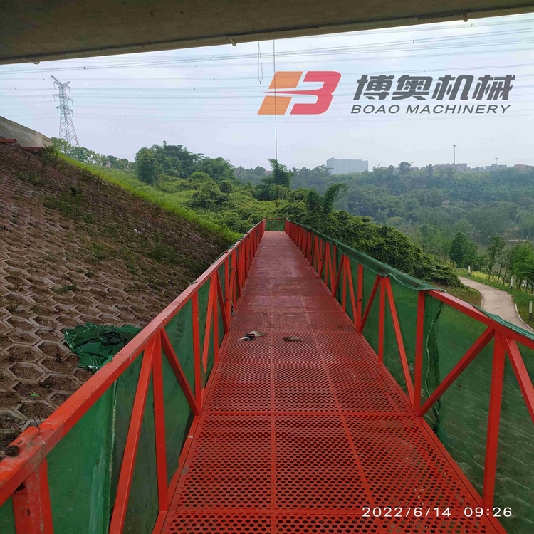 咸阳尔易金属制造集团(3G网站)Q1600系列橋梁(liáng)塗裝施工吊籃(lán)平台