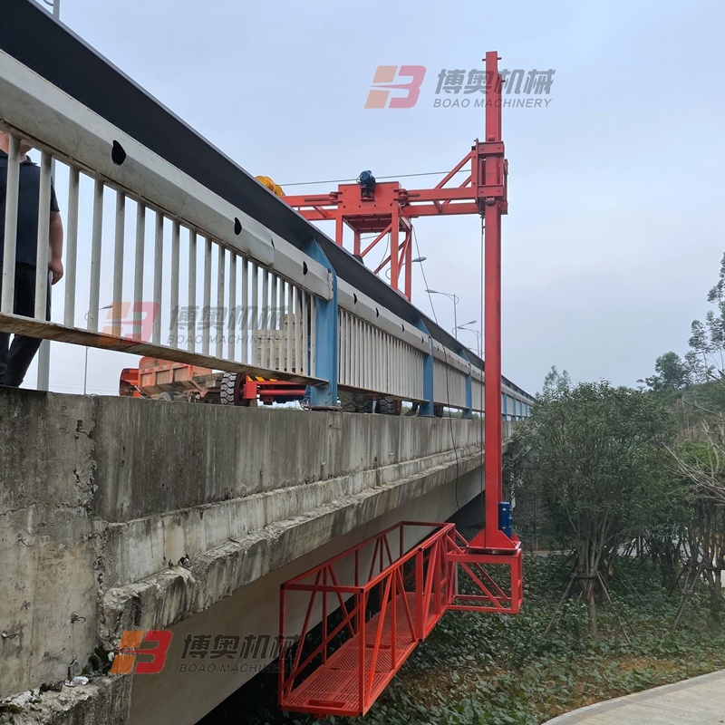 橋梁(liang)排水管道安(ān)裝用什麽設(shè)備好用？