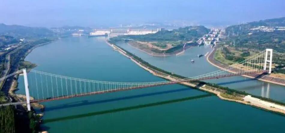 “神州(zhōu)第一跨(kua)”三峽工(gong)程西陵(ling)長江大(da)橋全橋(qiáo)吊索更(gèng)換完成(cheng)