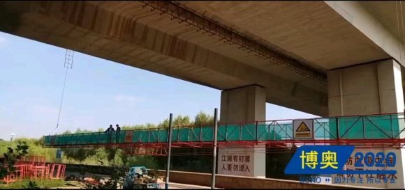 我們的橋梁檢(jiǎn)測車做了些什麽(me)？