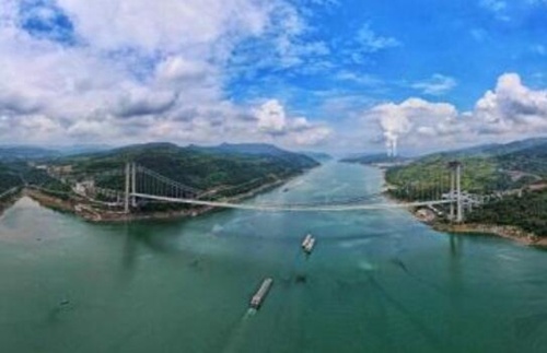 重慶在建(jiàn)最大跨徑橋梁新(xin)田長江大橋順利(li)合龍